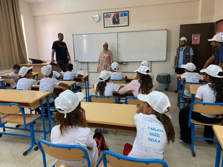 Pikolo Derneği Yaz Okulu Öğrencilerinin Meslek Yüksekokulumuza Ziyaretleri 